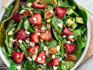 나만의 샐러드 채소 재배하는 방법