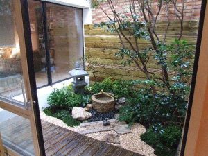 와비사비 정원: 자연의 불완전함을 받아들이기